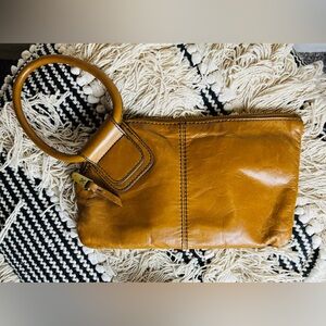 HOBO Camel 100% Leather Ring Handle Clutch Wristlet - So Smooth